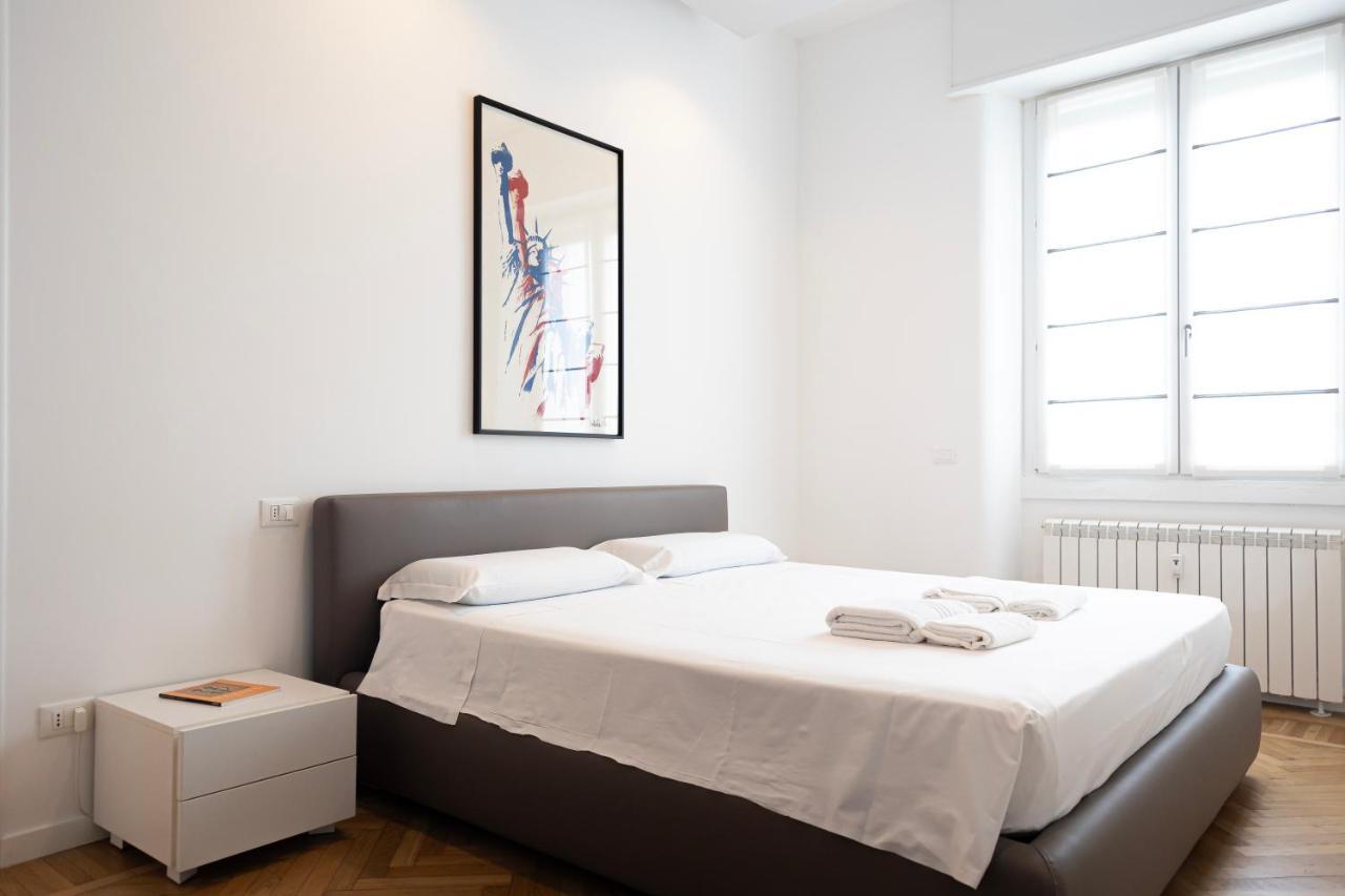 Elegante Bilocale In De Angeli - Piazzale Siena Apartment Milan Bagian luar foto